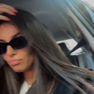 Meet your Posher, Tatia